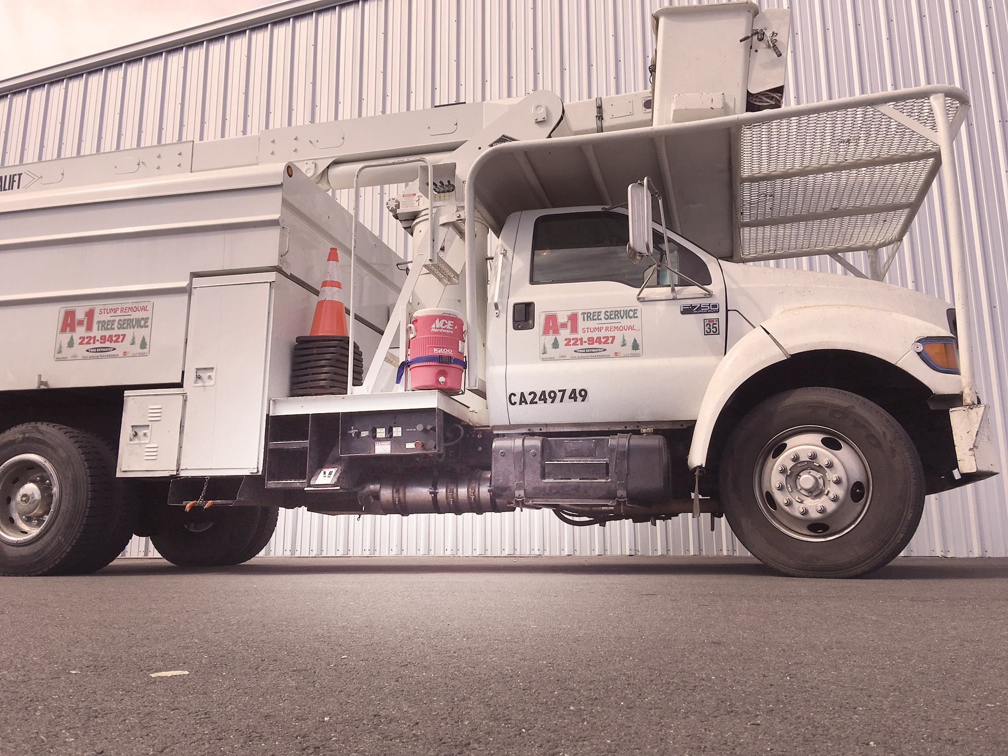 Customer Profile Diesel Emissions Service Red Fox Resources